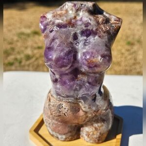 Dream Amethyst Goddess Statue